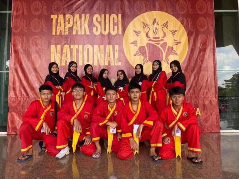 Kegiatan santri Pesantren Pagelaran 3